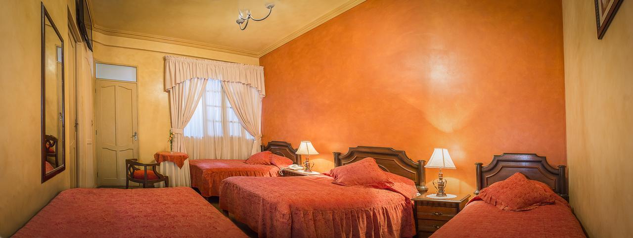 Hotel Monserrat Cochabamba Dış mekan fotoğraf