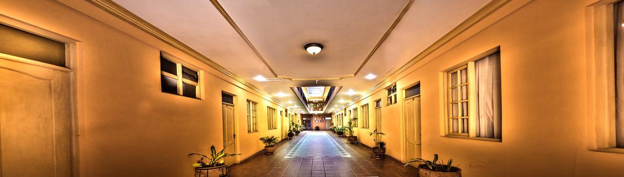 Hotel Monserrat Cochabamba Dış mekan fotoğraf